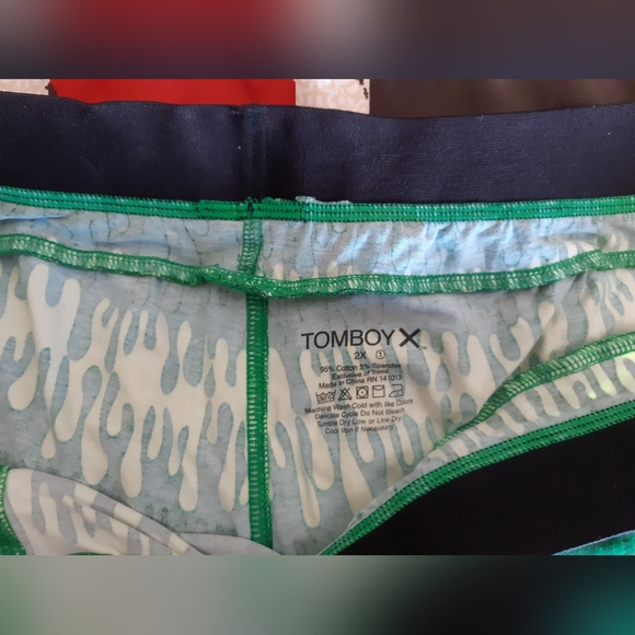 Tomboy Peekaboo PJ Jogger - Picture 3 of 3